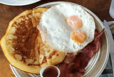 Heavens-cafe-03-5